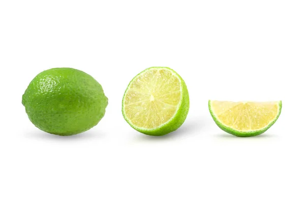 Limes Isoliert Kalkschnitt Isoliert Auf Weißem Hintergrund — Stockfoto