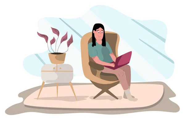Женщина в кресле с ноутбуком дома. Плоский дизайн иллюстрации. Вектор — стоковый вектор