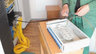 Fiber optik kablo yükle