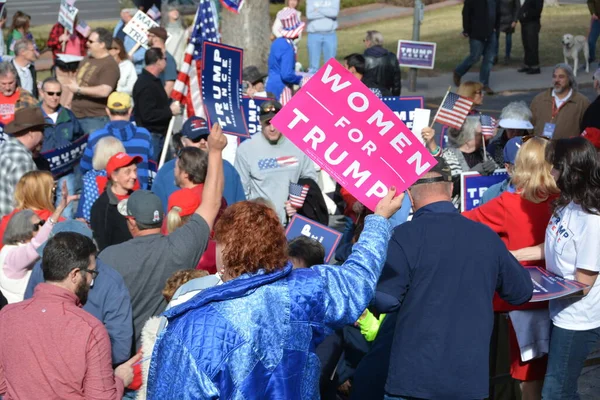 Manifestación Por Presidente Trump Denver Febrero 2017 — Foto de Stock