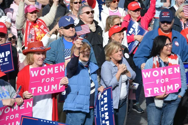 Rally Elnök Trump Denverben Február 2017 — Stock Fotó
