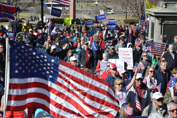 Rally President Trump Denver Feb 2017 — Stock Photo, Image