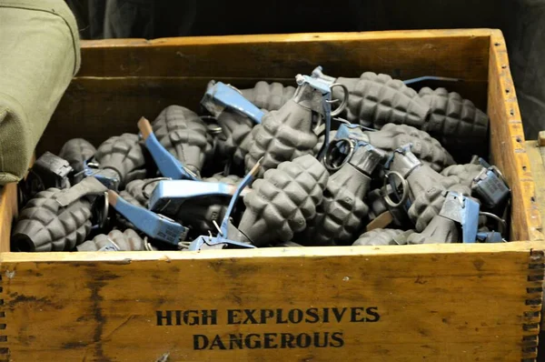 Χειροβομβίδες Που Χρησιμοποιούνται Από Χώρες Καιρό Πολέμου — Φωτογραφία Αρχείου