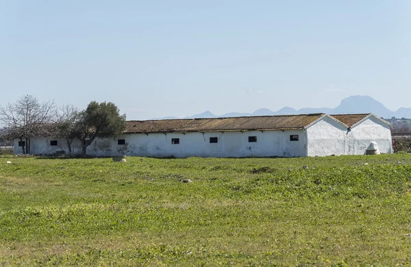 Azienda agricola in campagna — Foto Stock