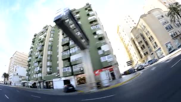 Ver movimiento edificios ojo de pez, Cádiz — Vídeo de stock