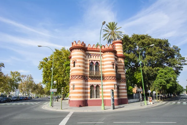  Kraliçe'nin dikiş kutusu, Sevilla, Spain.Costurero de la reina, T