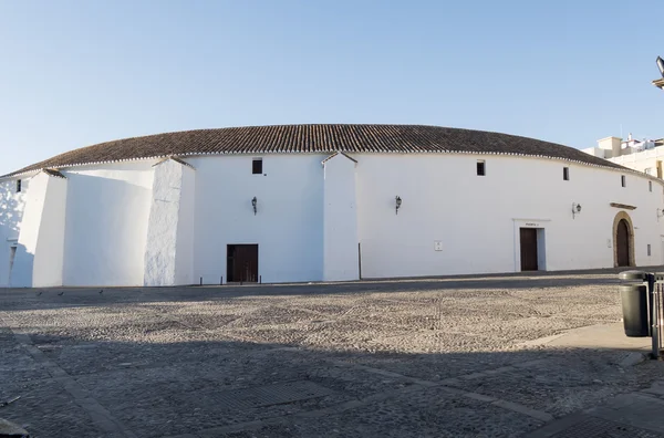 Vista exterior de la plaza de toros en Ronda, Málaga, España — Foto de Stock