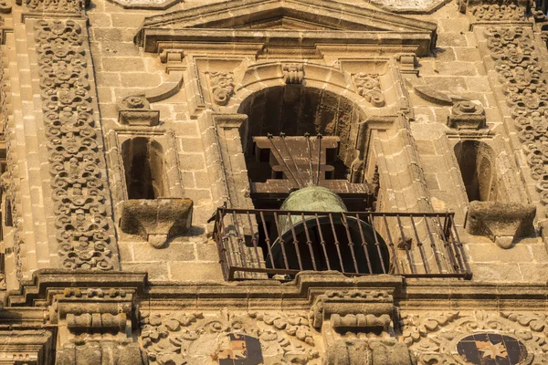 San Miguel 教堂，赫雷斯德拉弗龙特拉西班牙 — 图库照片