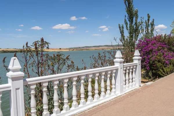 Vistas al lago de Arcos de la Frontera, España — Foto de Stock