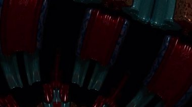 Yavaş dönen hareketli 360 mandala arka planı, oturma odaları, stüdyolar ve rahatlatıcı ev ortamları için huzurlu bir ortam yaratmak için tasarlanmış dekoratif desen.