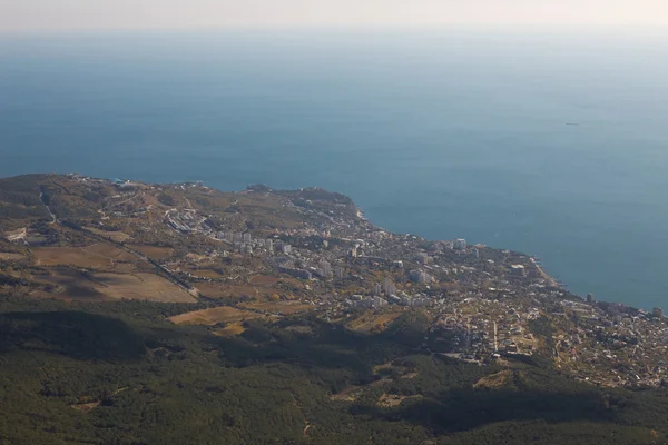 Yalta yukarıda
