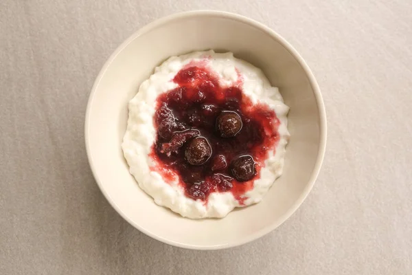 Isalamande Den Danska Desserten Rispudding Med Vanilj Och Den Serveras — Stockfoto