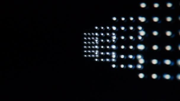 Projecteurs clignotants, mouvement lisse de la lumière 