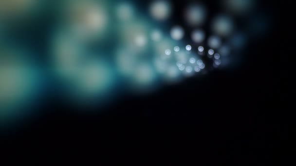 Projecteurs clignotants, mouvement lisse de la lumière 