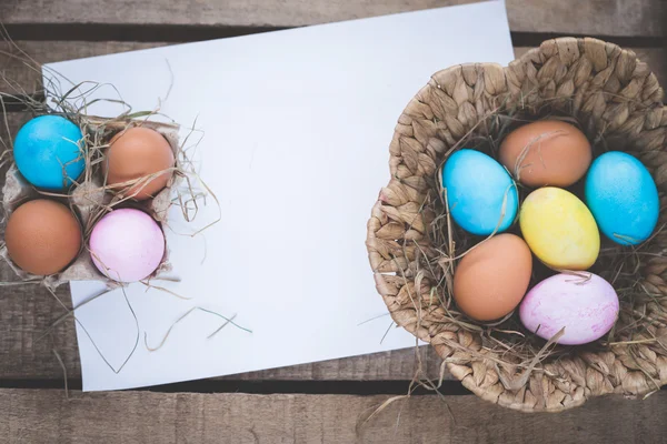 Wielkanocne jaja kompozycji zdjęć — Zdjęcie stockowe