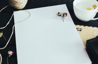 Rahat boş a4 sayfası mockup