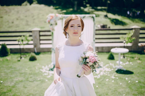 Cerimônia de casamento arco — Fotografia de Stock