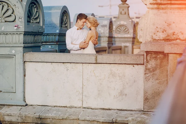Svatební den v Budapešti — Stock fotografie