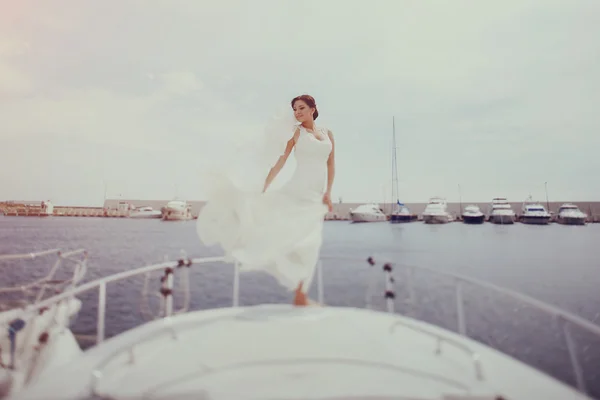 Bruiloft aan zee — Stockfoto