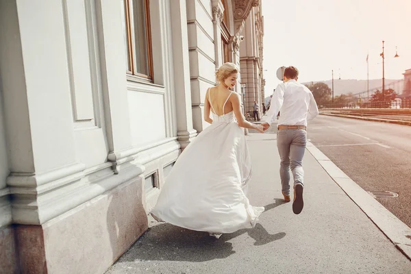 Jour de mariage à Budapest — Photo