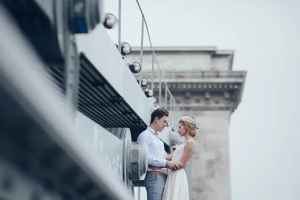 Wedding day in Budapest — Stock Photo, Image