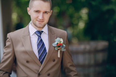 Damat Düğün elbise