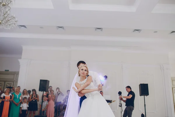 Primeira dança de casamento — Fotografia de Stock