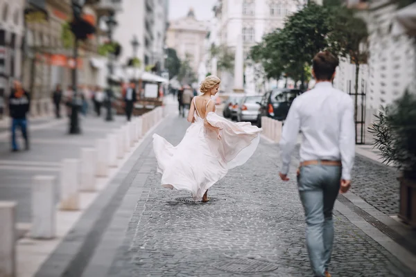 Dia do casamento em Budapeste — Fotografia de Stock