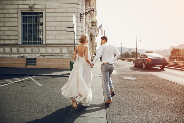 Dia do casamento em Budapeste — Fotografia de Stock