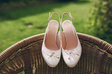 düğün ayakkabıları açık