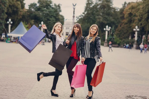 Calle de compras de moda — Foto de Stock