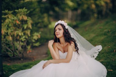 büyülü şenlikli düğün günü