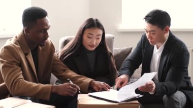 Yeni Apartman 'daki Çifte Emlakçı Anlaşmasını Açıklıyor