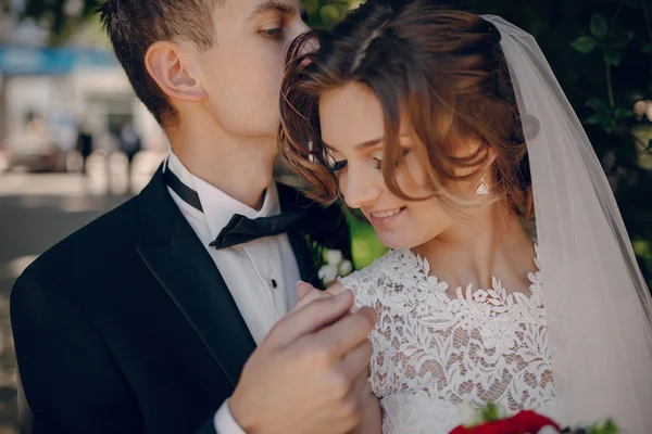 Wedding day beautiful couple — Stock Photo, Image