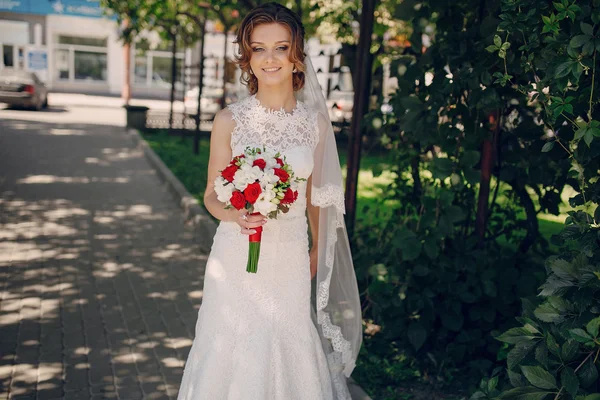 Wedding day beautiful couple — Stock Photo, Image