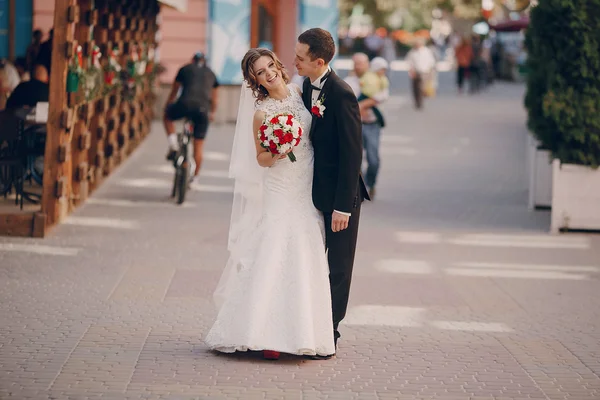 Wedding day beautiful couple — Stock Photo, Image