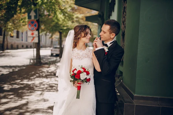 Wedding day beautiful couple — Stock Photo, Image