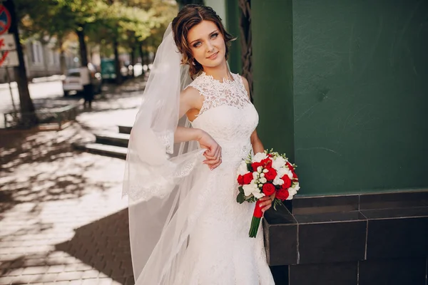 Wedding day beautiful couple — Stock Photo, Image