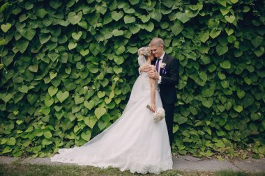 güzel sarışın Düğün çifti