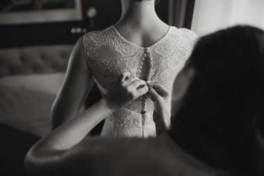 Günaydın gelin otel odasında.