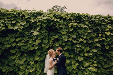 güzel sarışın Çift