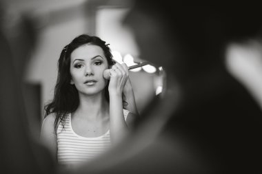 Makyaj gelin - yukarı