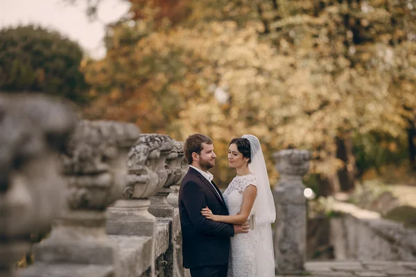 Loving couple in the castle — Stock Photo, Image