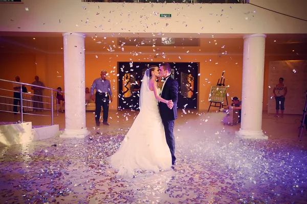 Primeira dança de casamento — Fotografia de Stock