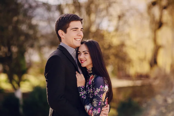 Loving couple — Stock Photo, Image