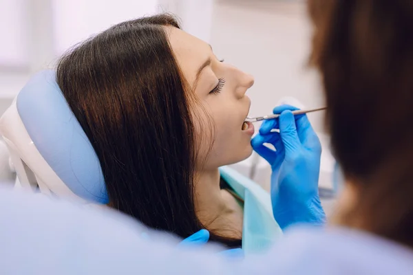 Visit to the dentist — Stock Photo, Image