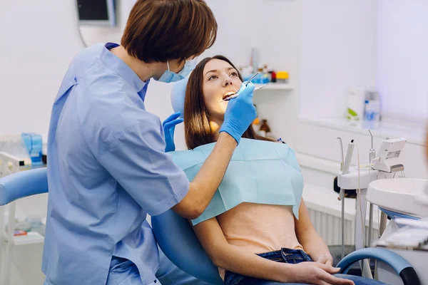 Visita dal dentista — Foto Stock