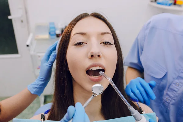 Visit to the dentist — Stock Photo, Image