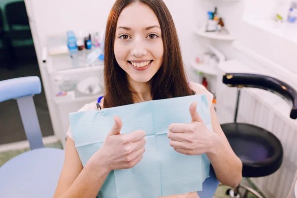 Visita ao dentista — Fotografia de Stock
