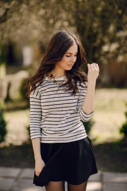 Genç güzel kadın.